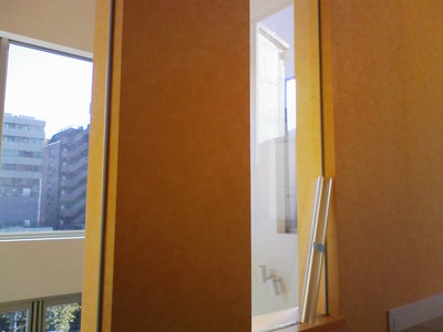 飛散防止フィルム【ＳＨ２ＣＬＡＲ】貼りつけ前です