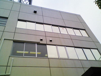 施工比較です。外側より撮影