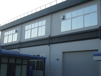 貼りつけ足場撤去完了です。